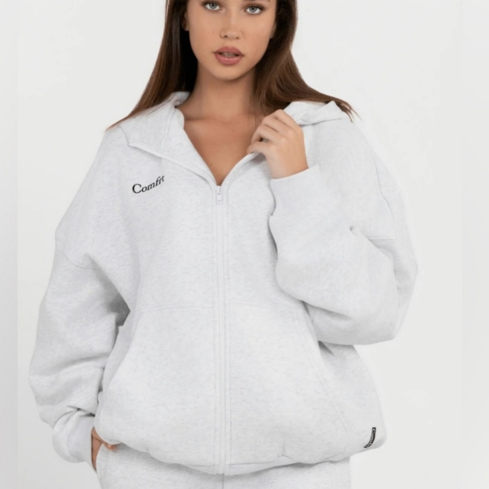 Comfrt Cloud Zip Hoodie